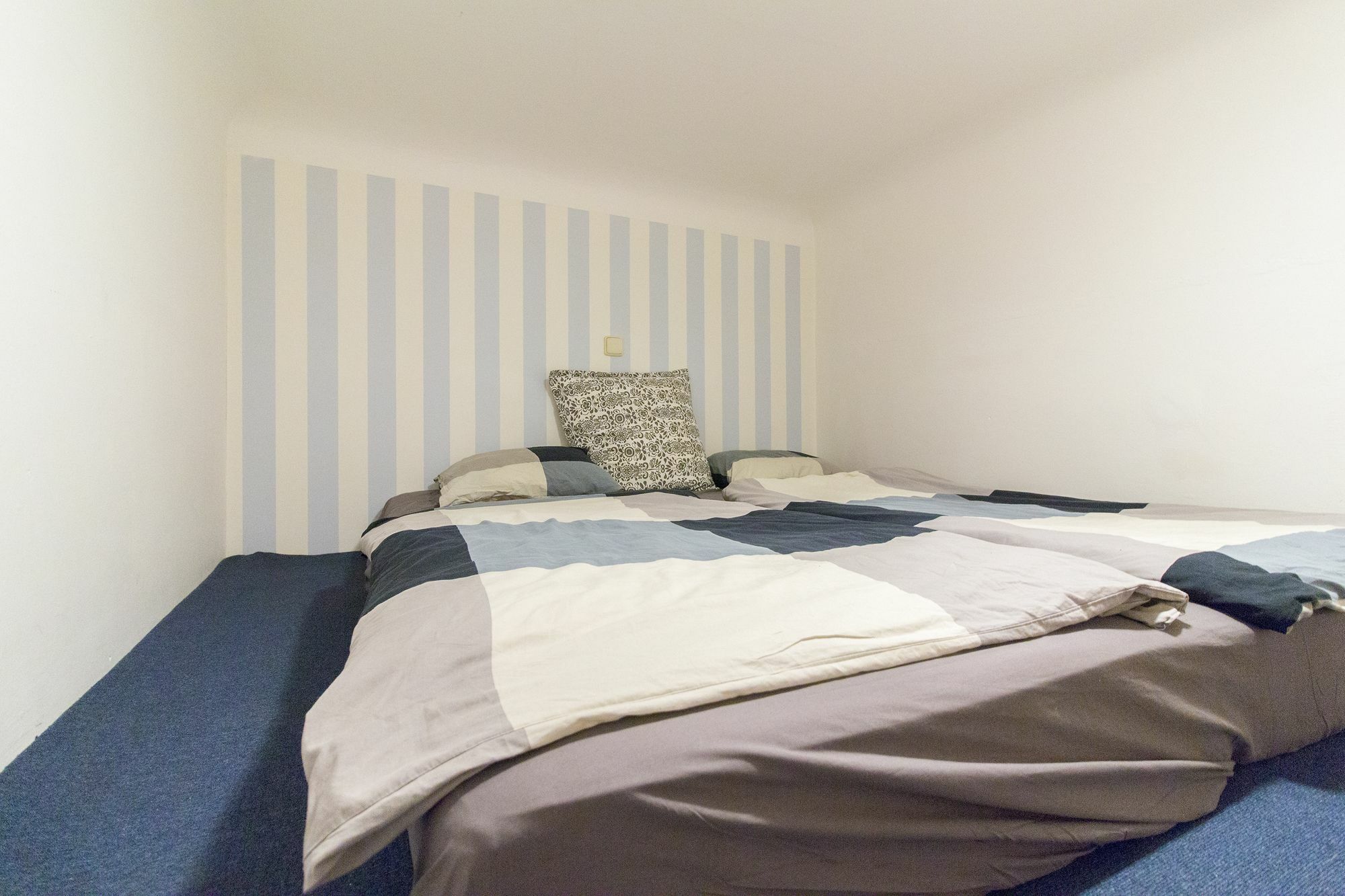 Cosy For 6 Next To The Main Train Station By Easybnb * Prague